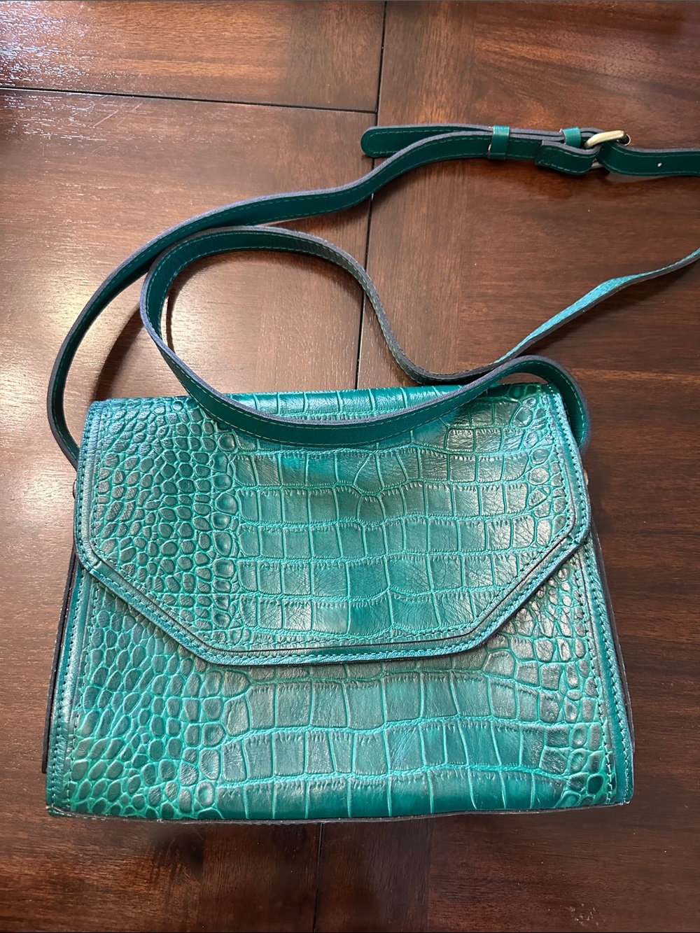 Patricia Nash Valsinni Leather Crossbody, Spruce